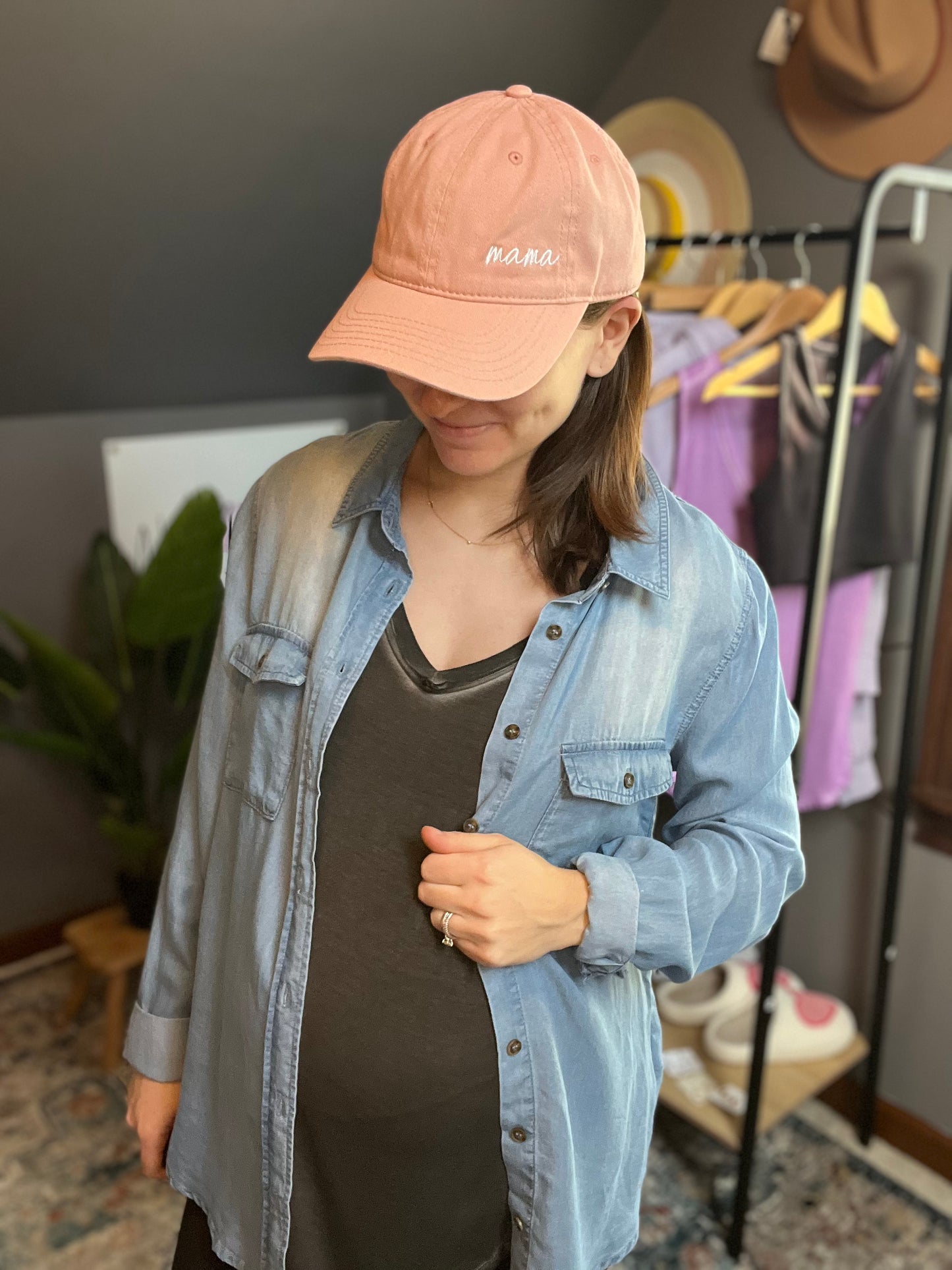 light washed zenana tank in charcoal paired with leggings and the kendra denim shirt and a baby pink mama hat