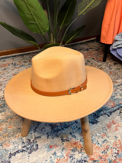 camel wide brimmed hat with vegan leather detail